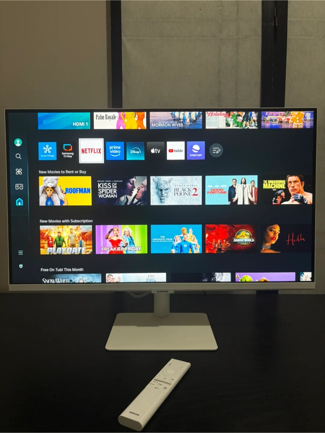 Samsung Smart TV/Monitor 27 inch M5