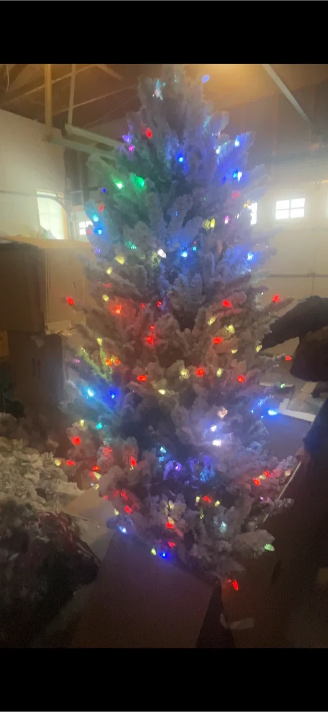 Christmas Tree with remote image indicator(4)