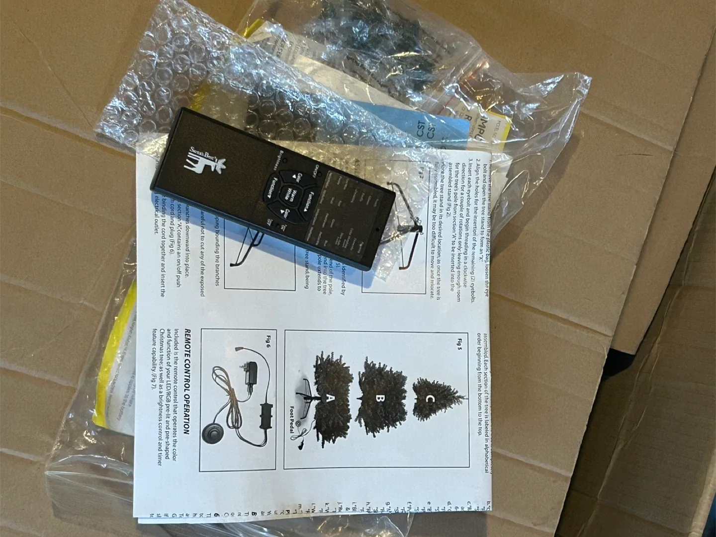 Christmas Tree with remote image indicator(6)