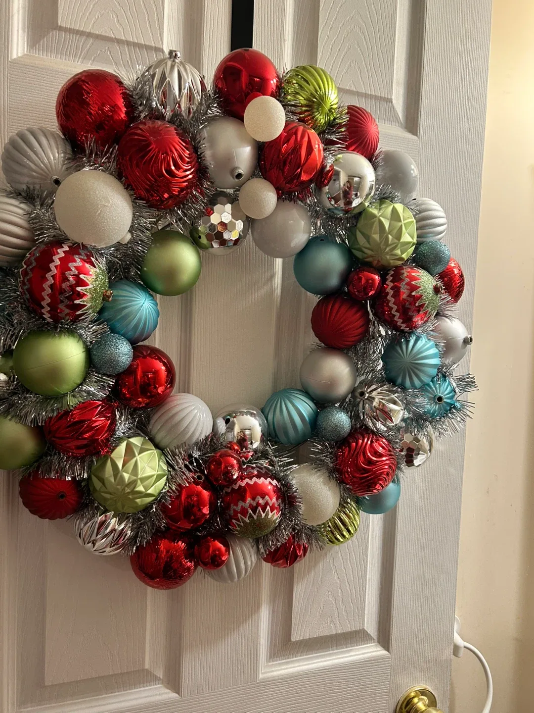 Christmas Ornament Wreath - Holiday Decor image indicator(2)