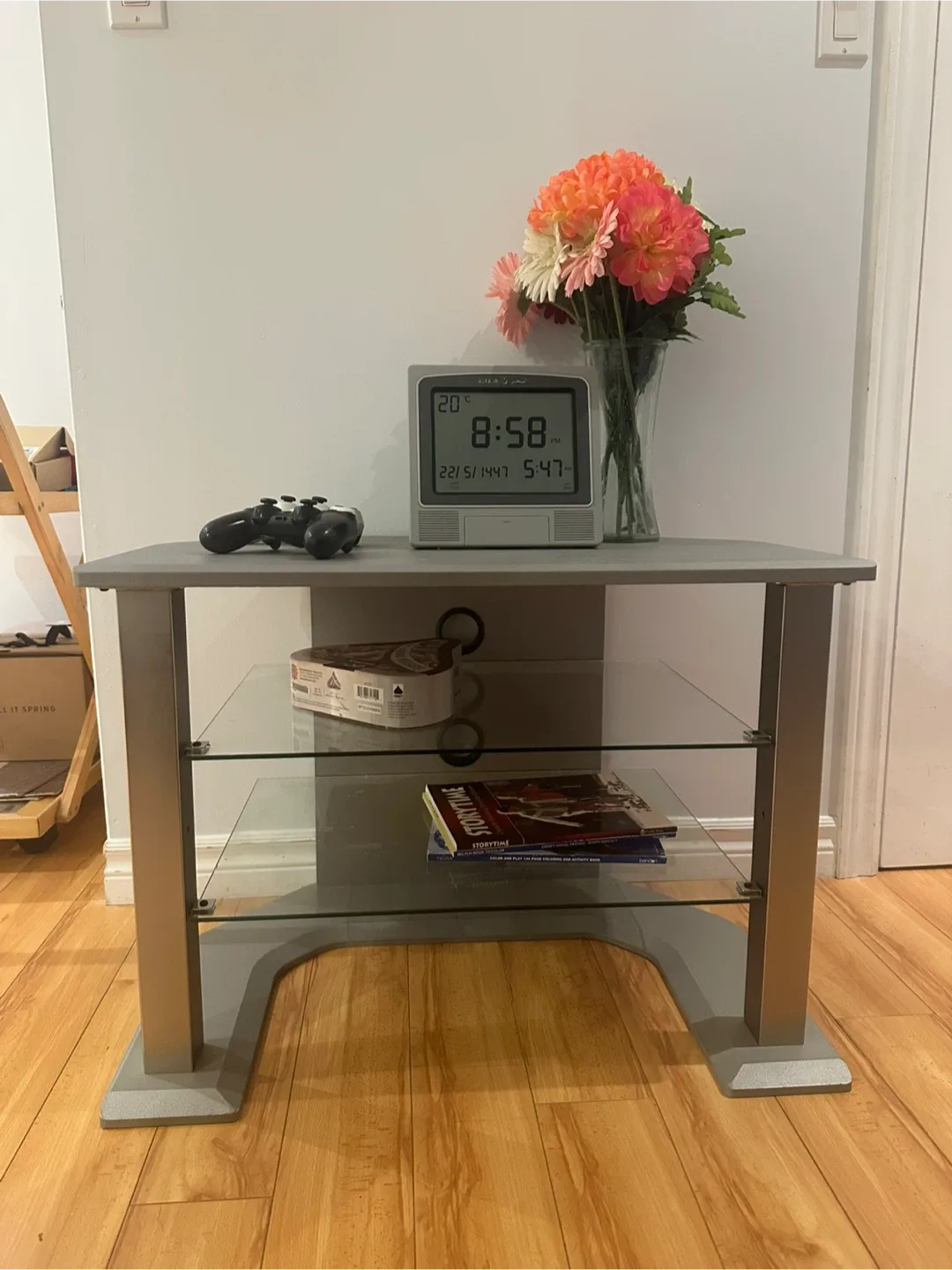 Silver TV Stand with Glass Shelves image indicator(6)