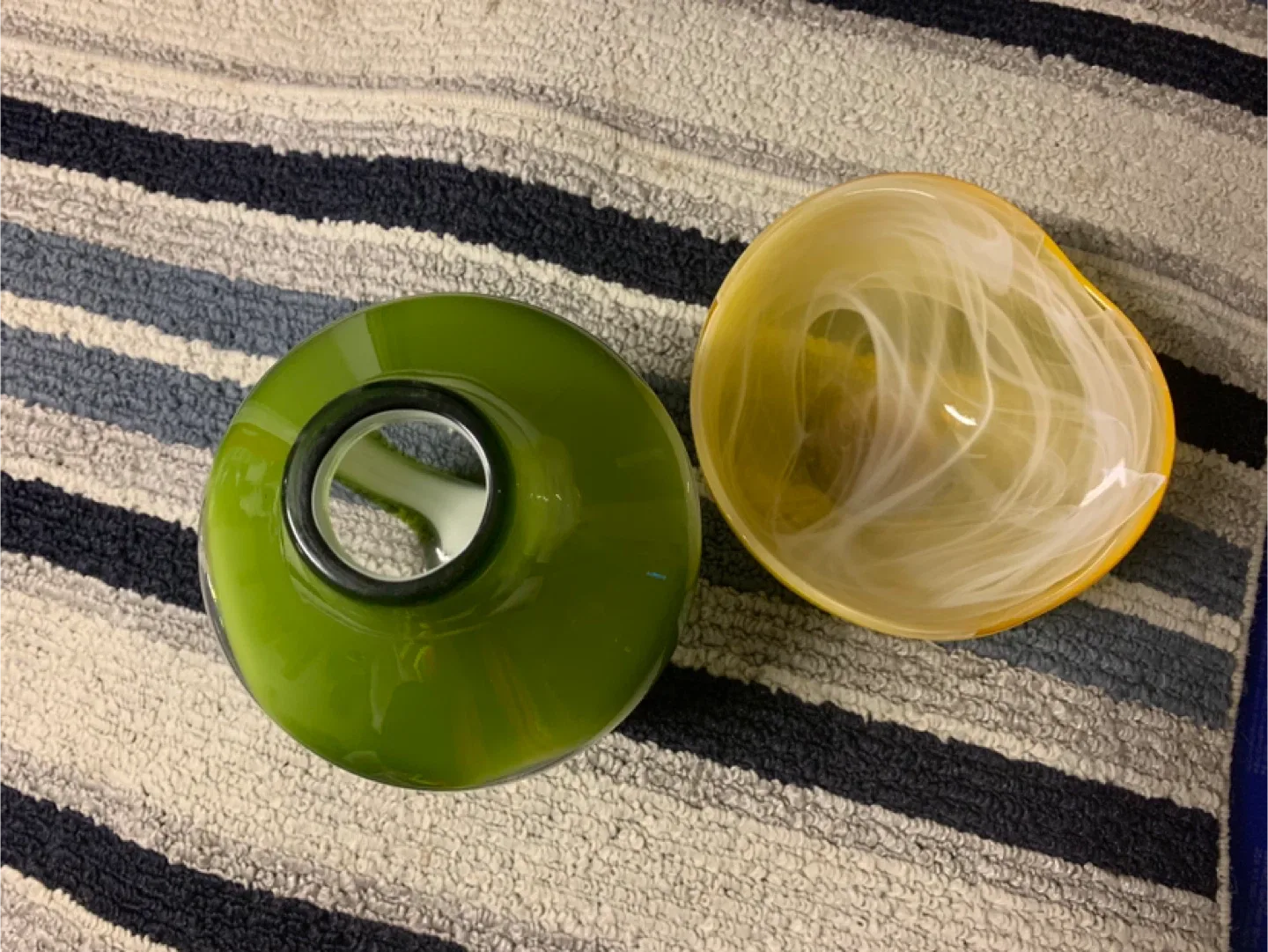 Green & Yellow Decorative Glass Vases image indicator(2)