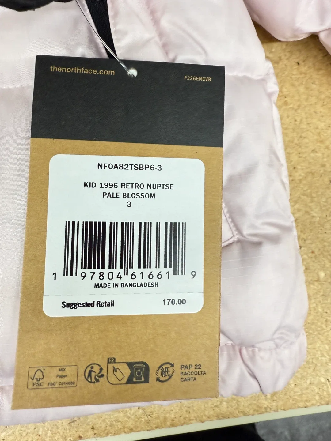 New North Face 1996 Retro Nuptse Pale Blossom - Size 3 image indicator(3)