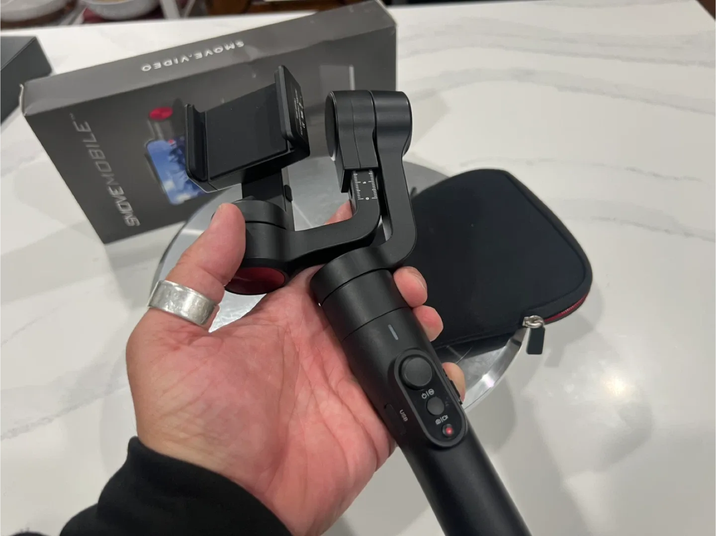 Zhiyun SMoove Mobile Gimbal Stabilizer image indicator(4)