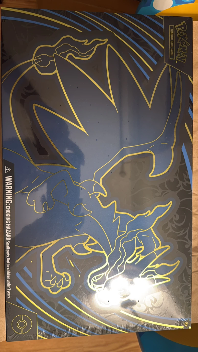 New Pokémon TCG Mega Charizard ex Ultra-Premium - photo 2