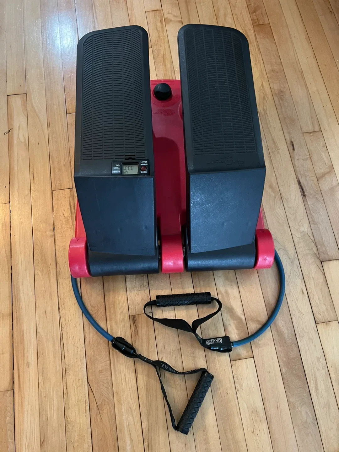 Gofit Mini Stepper with Resistance Bands image indicator(4)