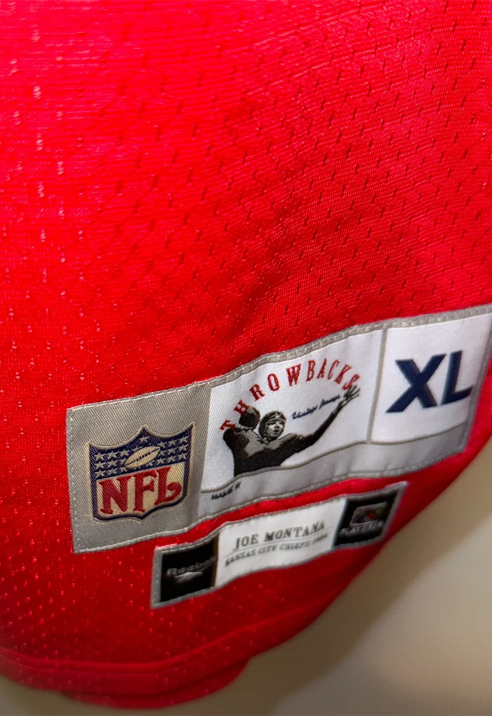 Kansas City Chiefs Joe Montana #19 Throwback Jersey, XL image indicator(4)