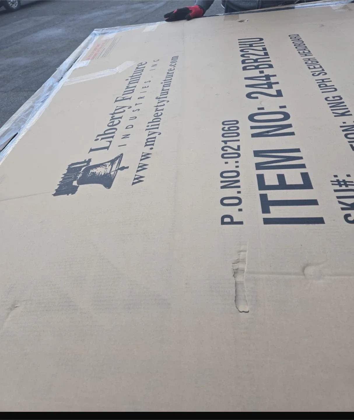 Upholstered Tufted KING Headboard image indicator(7)