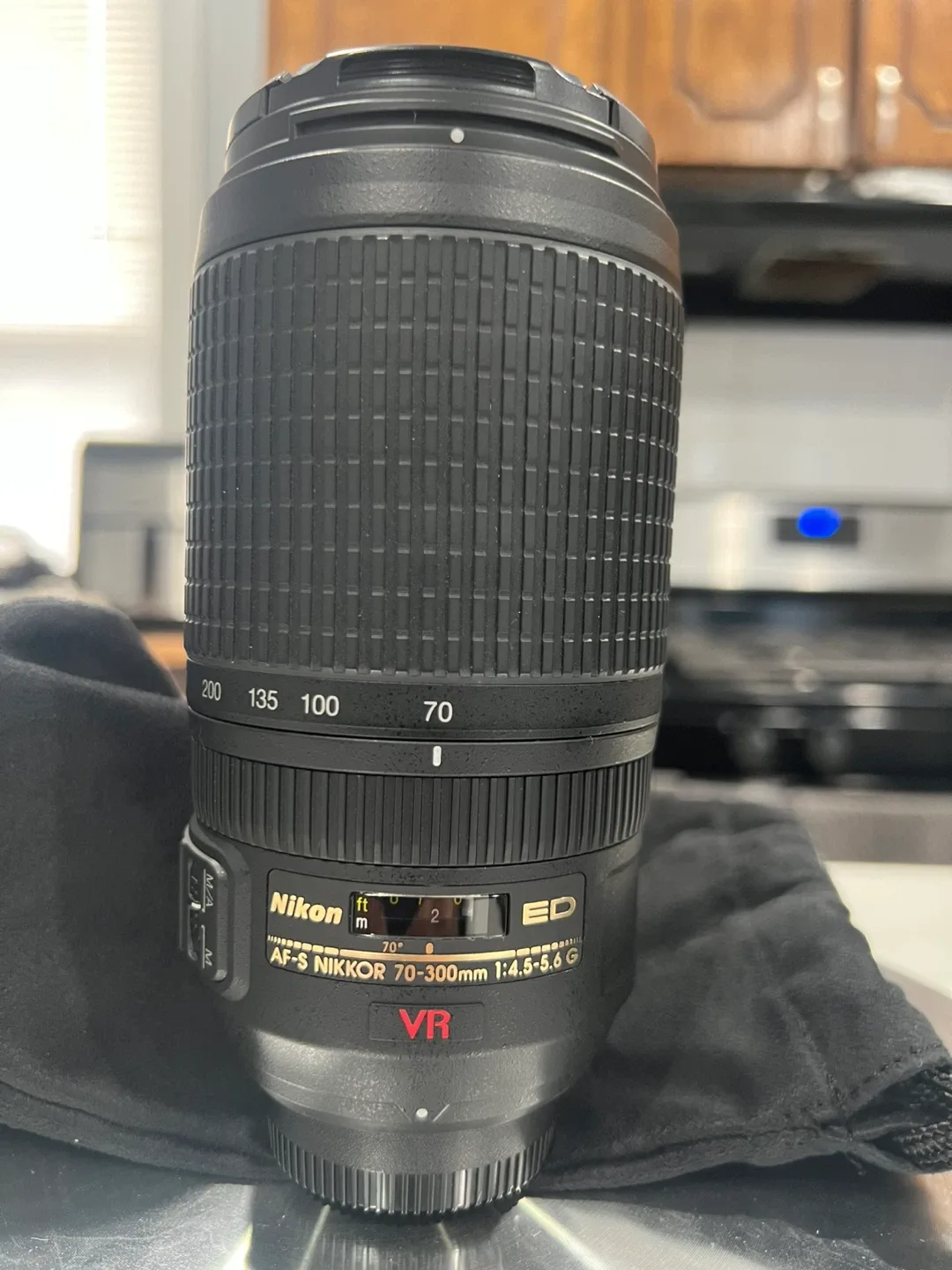 Nikon D5200 DSLR Camera w/ Canon Camera Bag image indicator(6)