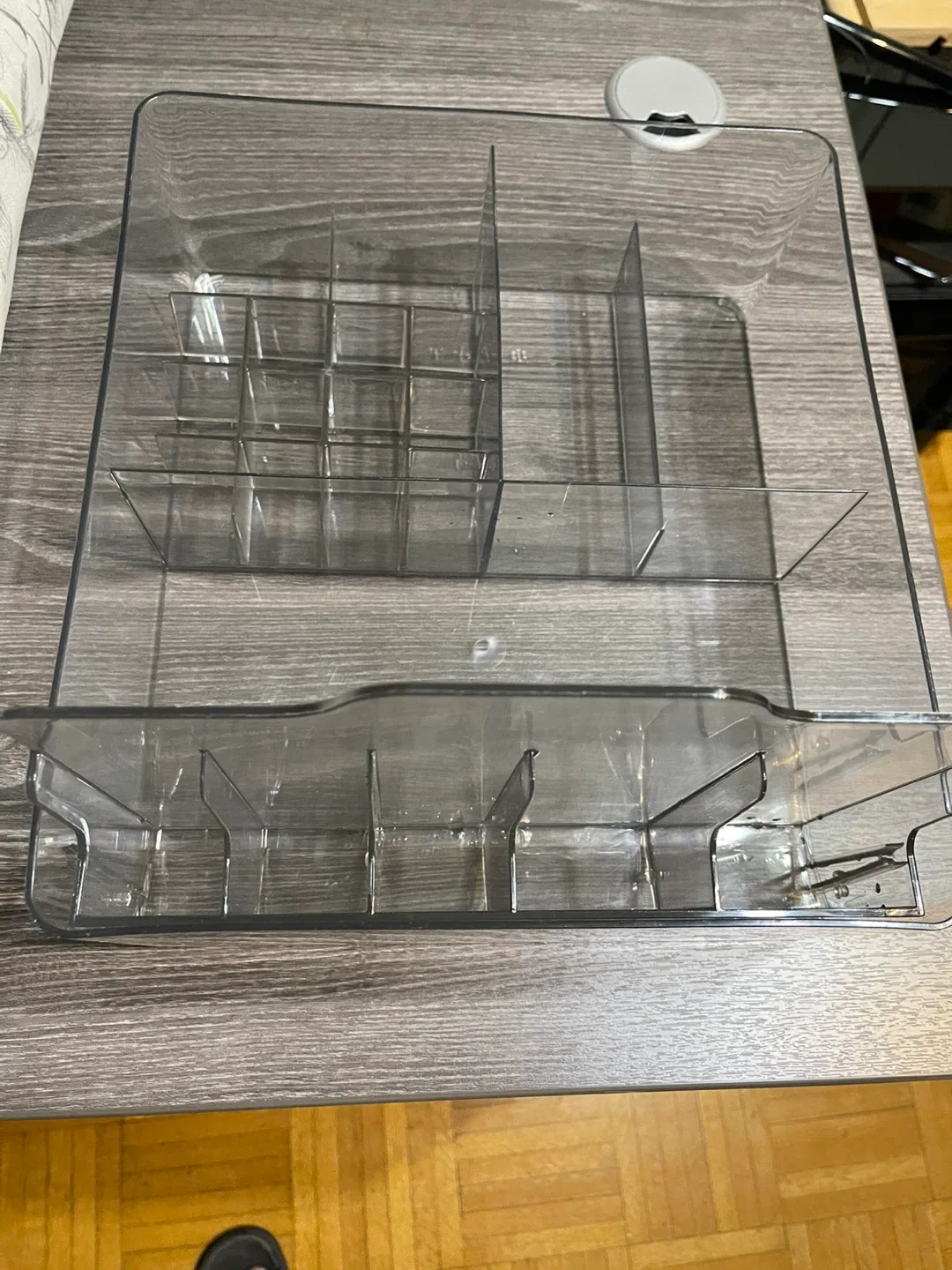 IKEA Clear Acrylic Makeup Organizer image indicator(2)