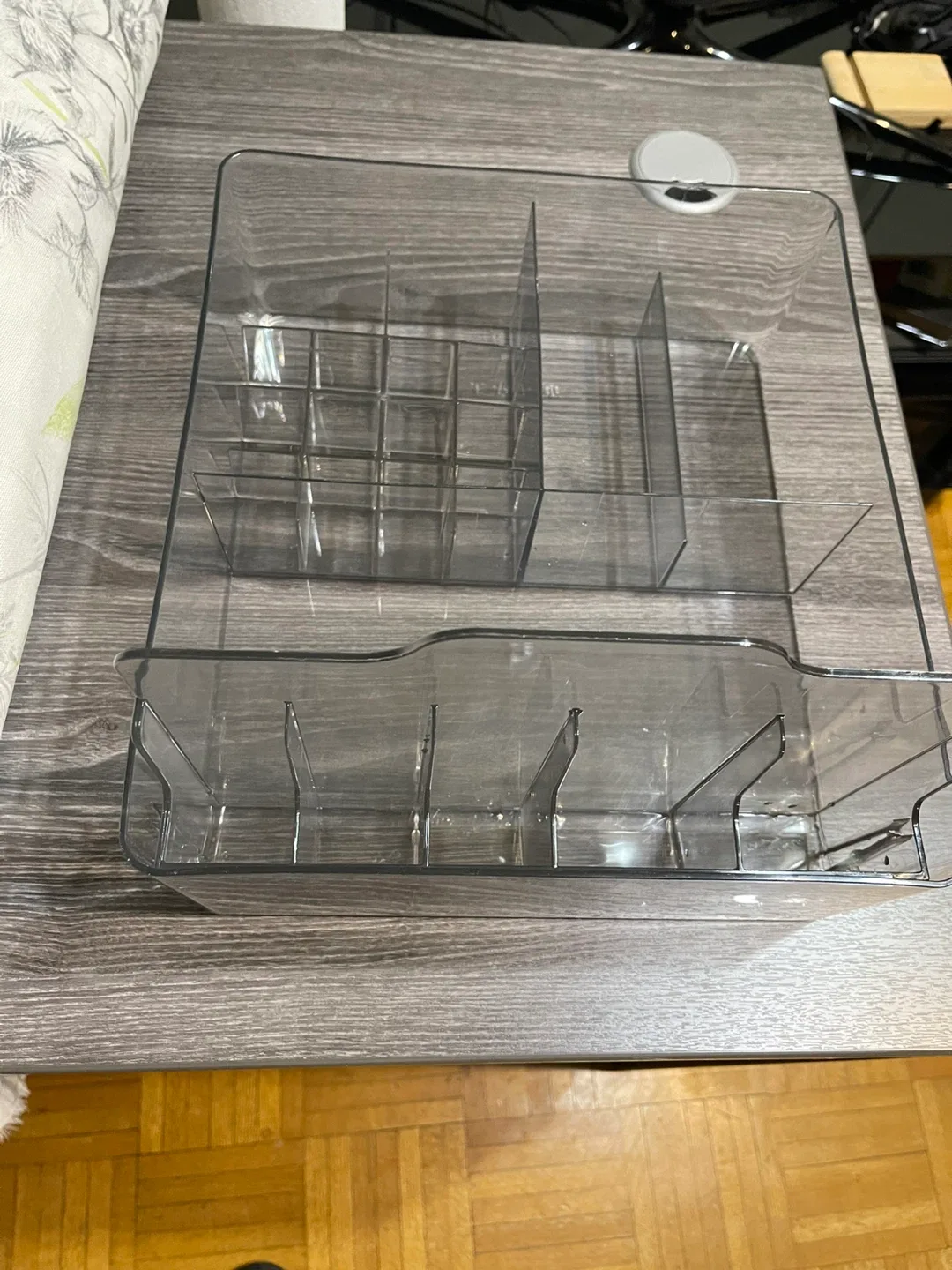 IKEA Clear Acrylic Makeup Organizer image indicator(6)