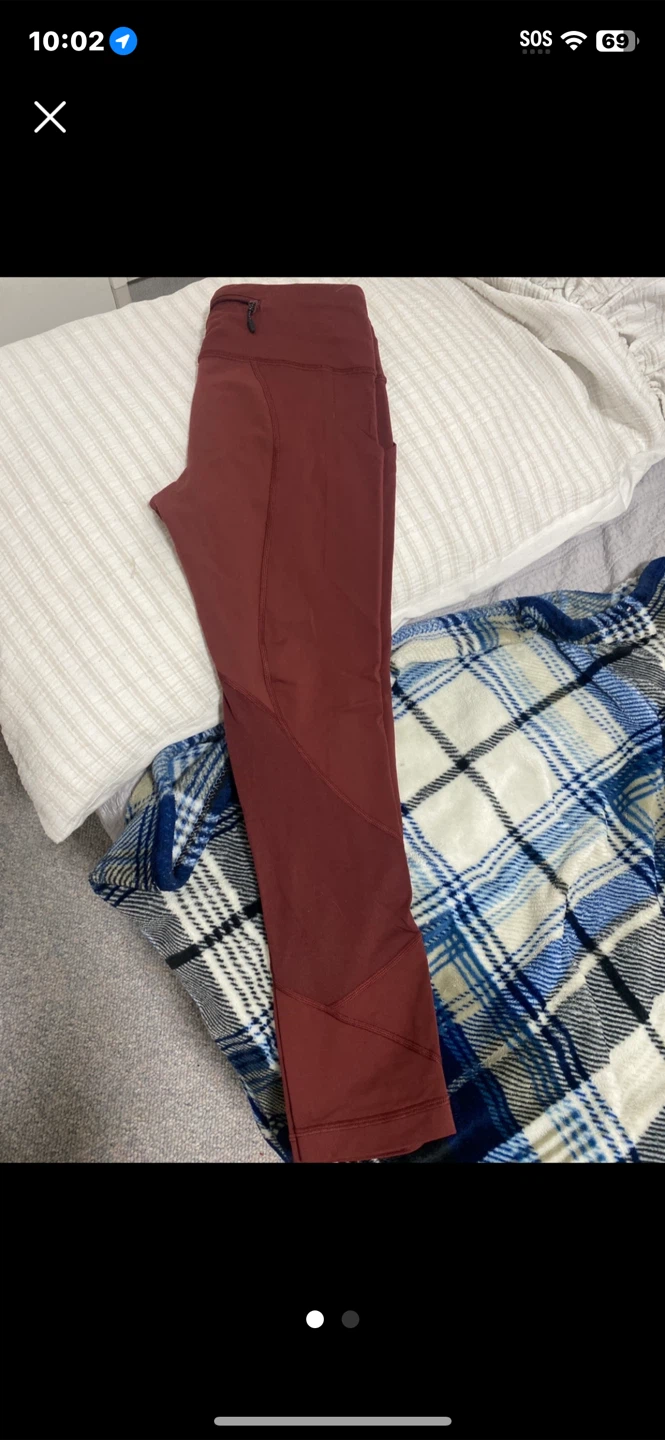 Lululemon Burgundy Cropped Leggings