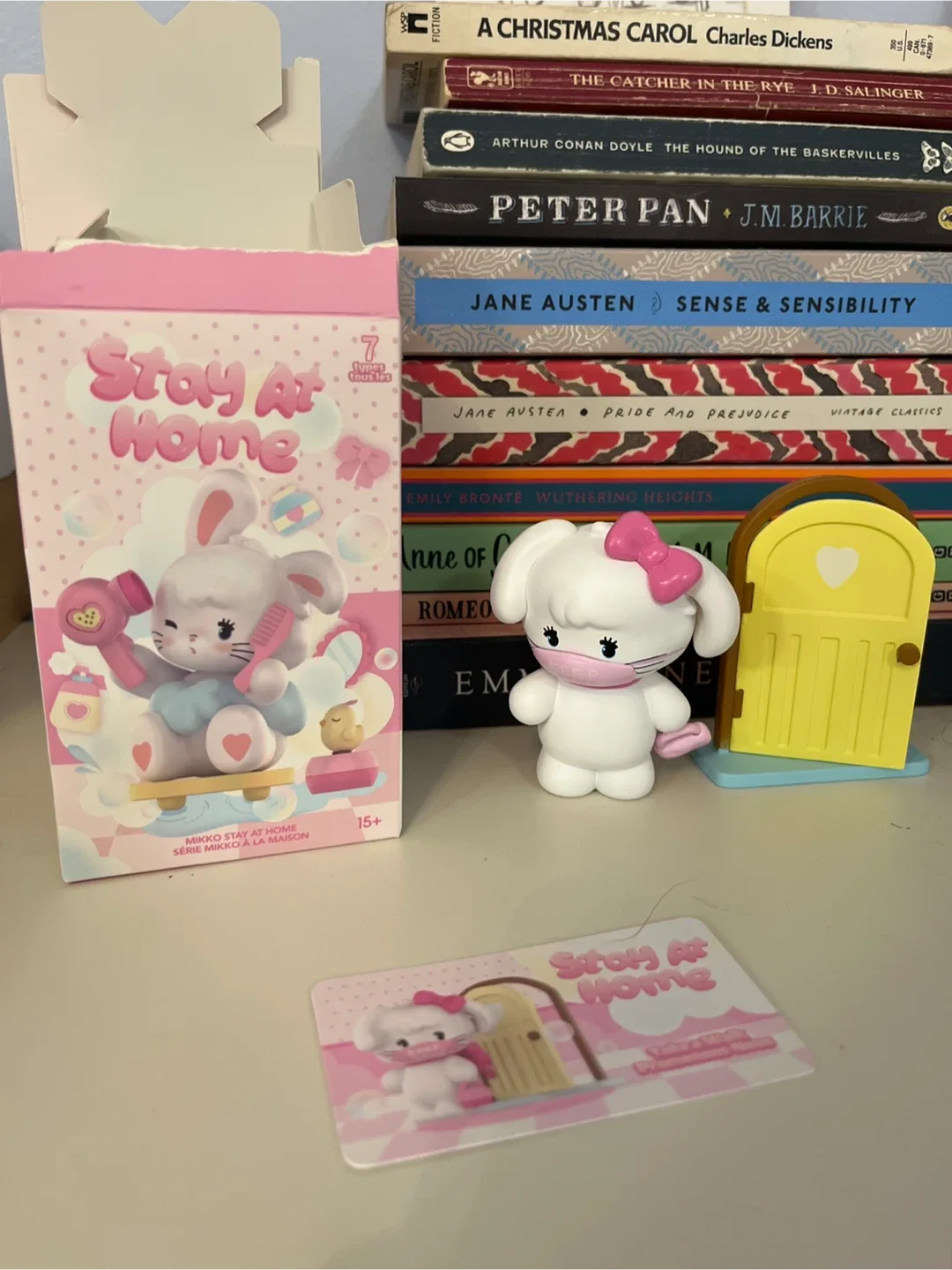 Mikko Stay At Home Series Figure image indicator(3)