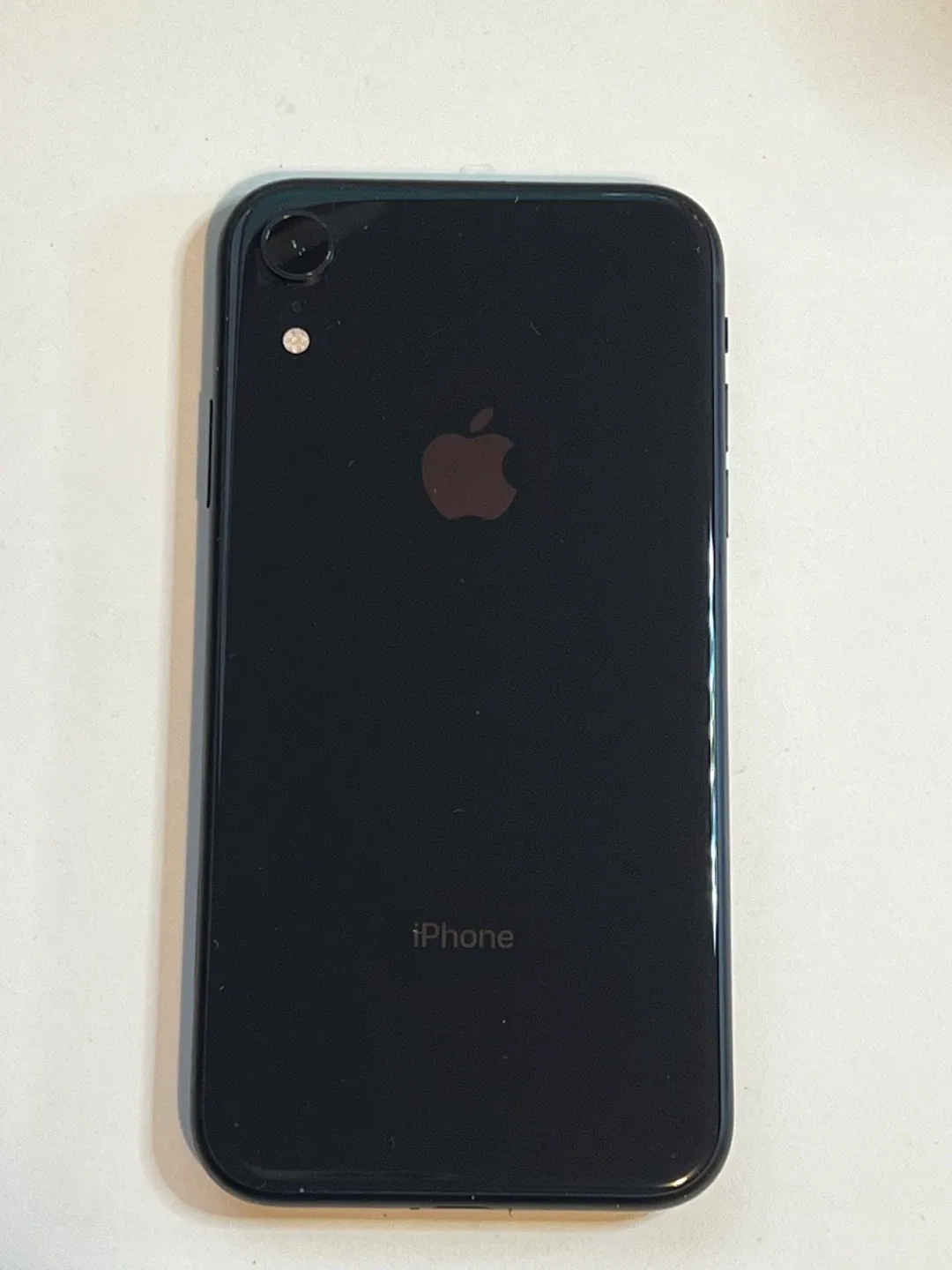 iPhone XR - 64GB image indicator(6)