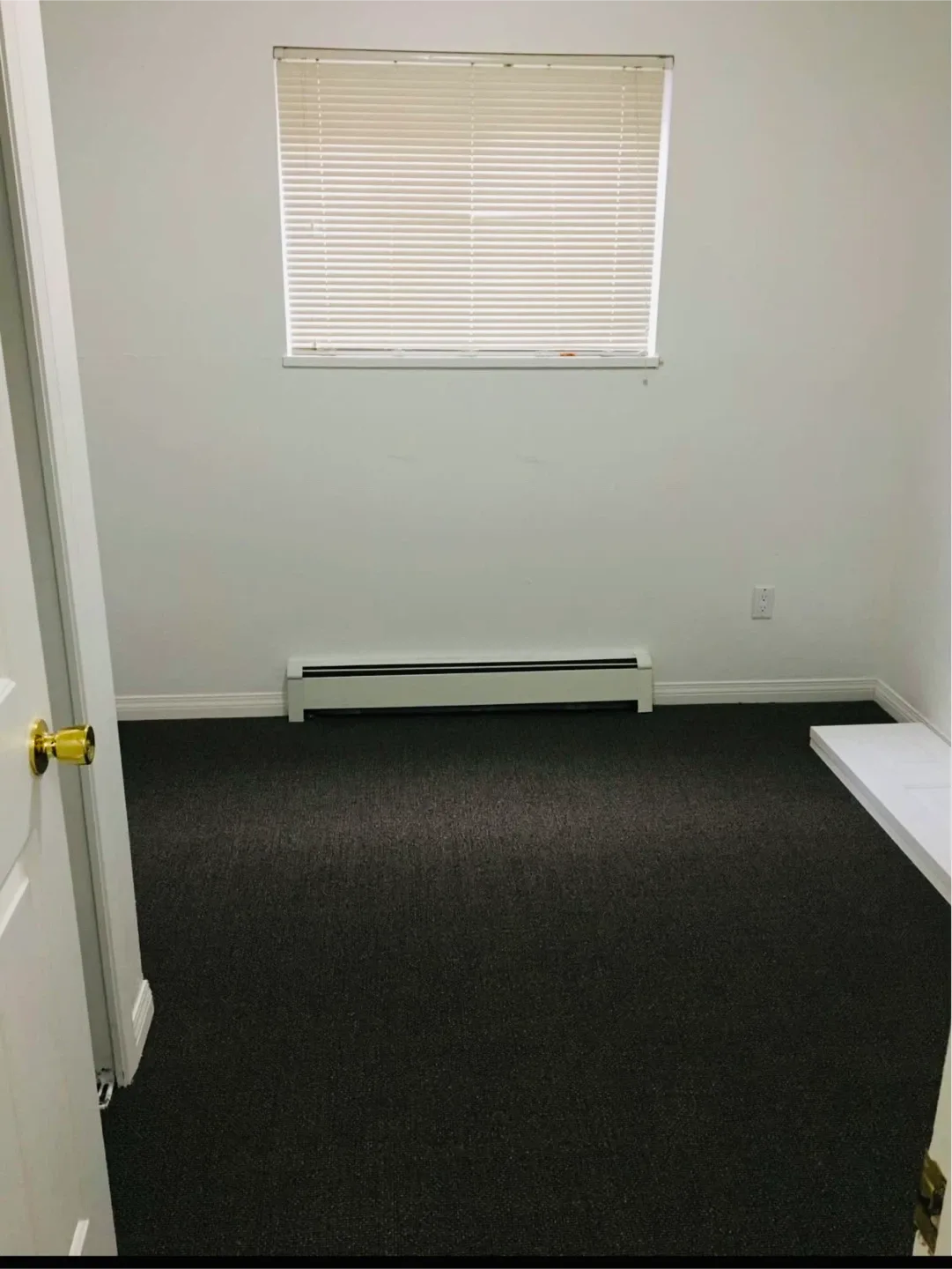 2 bedroom 1 bathroom for rent from January 1st 2026 image indicator(3)