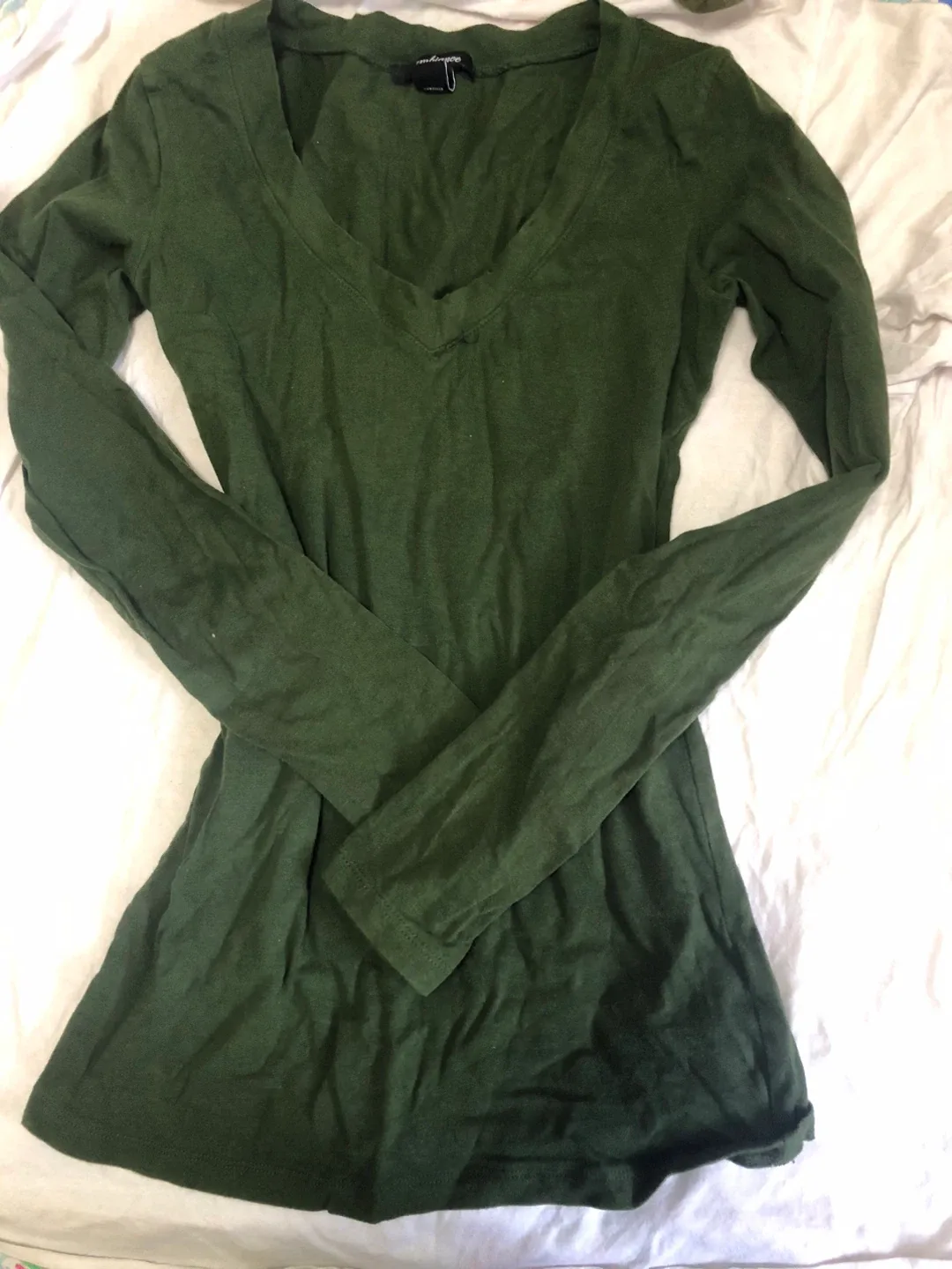 ambiance Green Long Sleeve Top - Size S thumbnail