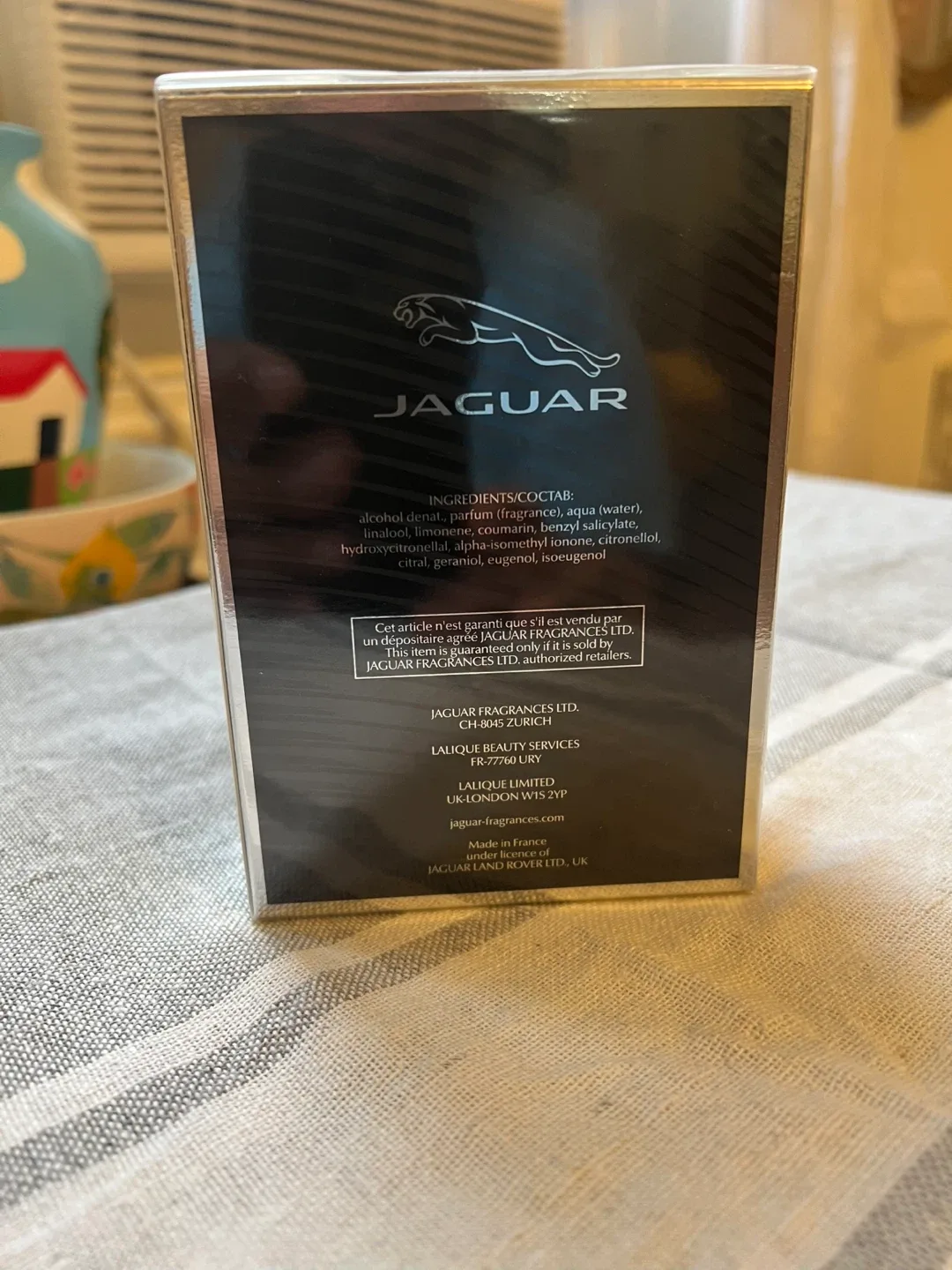 Jaguar Classic Black & Calvin Klein Escape for Men image indicator(6)