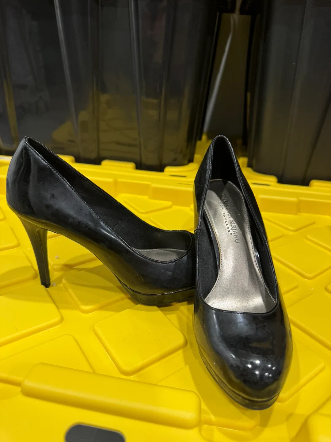 Christian Siriano for Payless Black Heels - Size 7.5