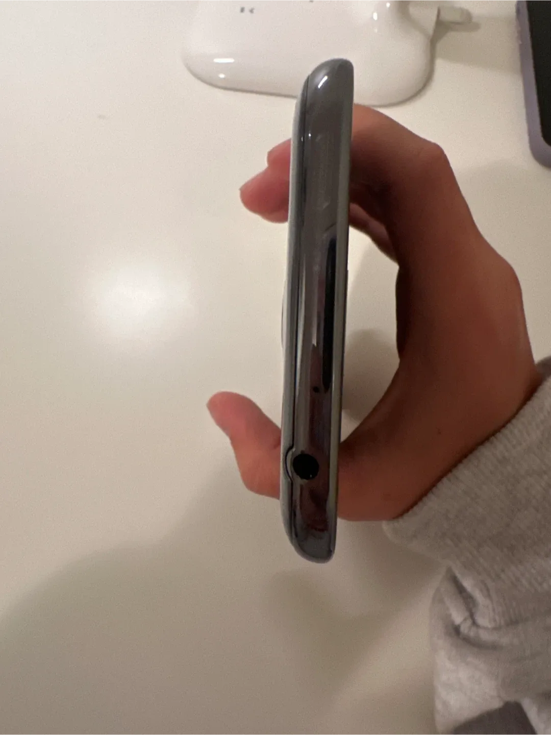 Samsung Galaxy S3 - Good Condition image indicator(4)