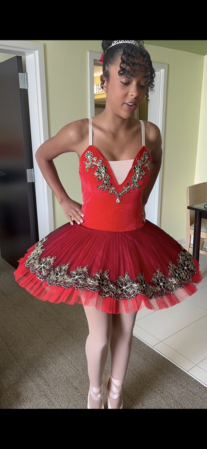 Red ballet tutu - photo 3
