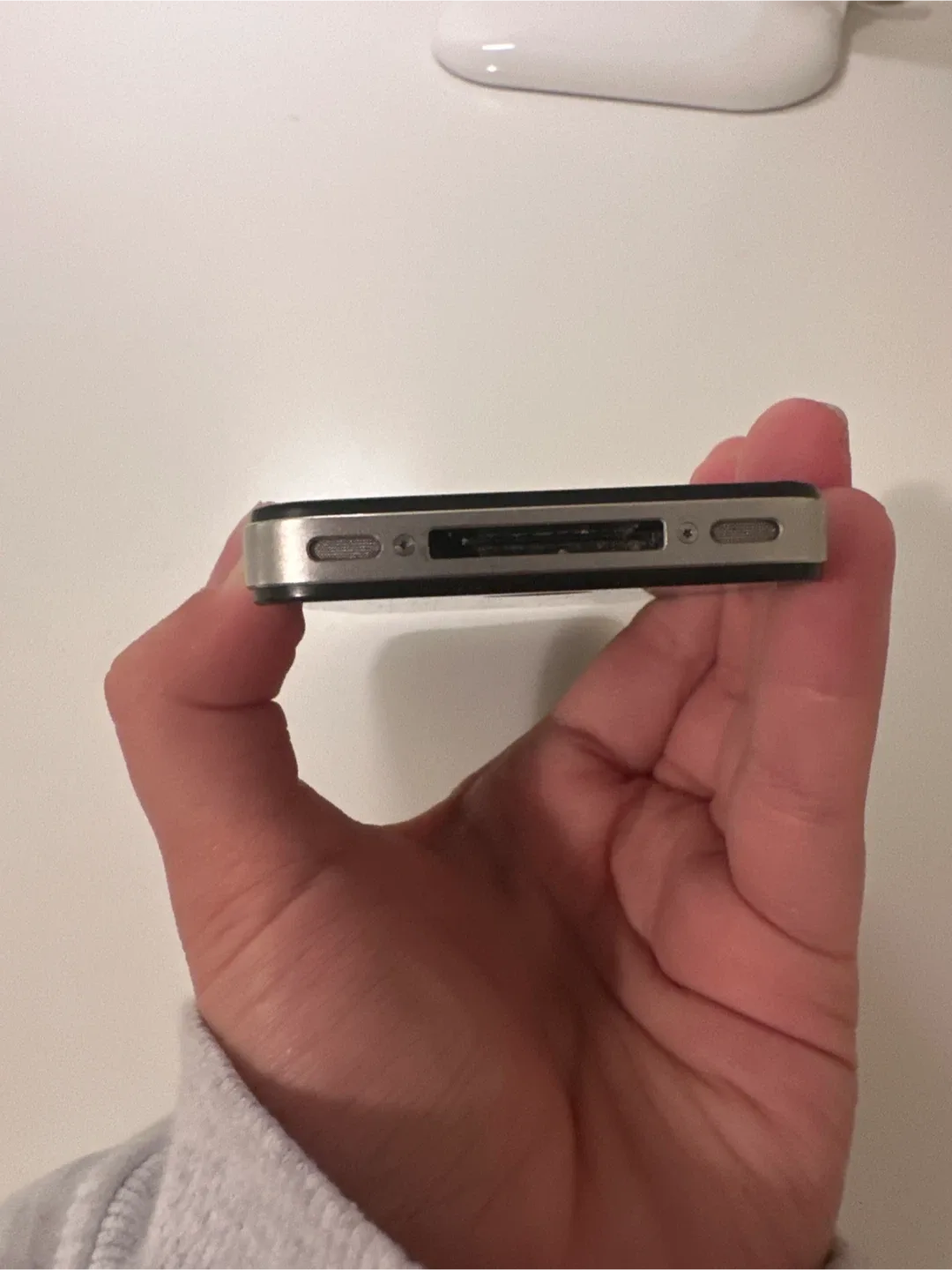 iPhone 4S - Classic Smartphone image indicator(6)