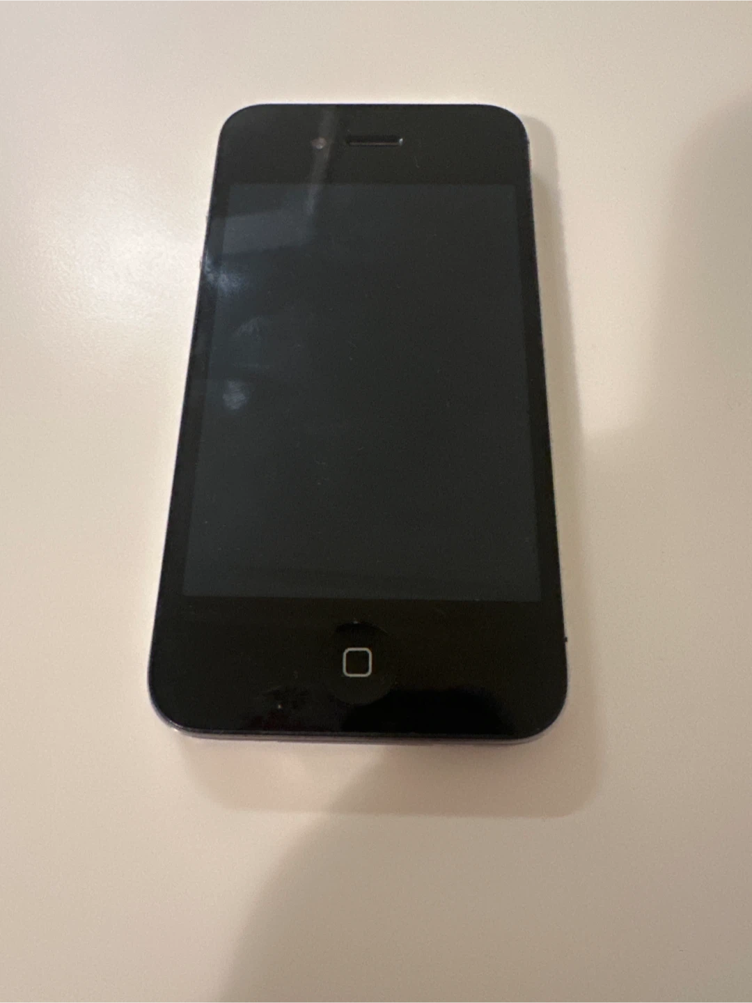 iPhone 4S - Classic Smartphone