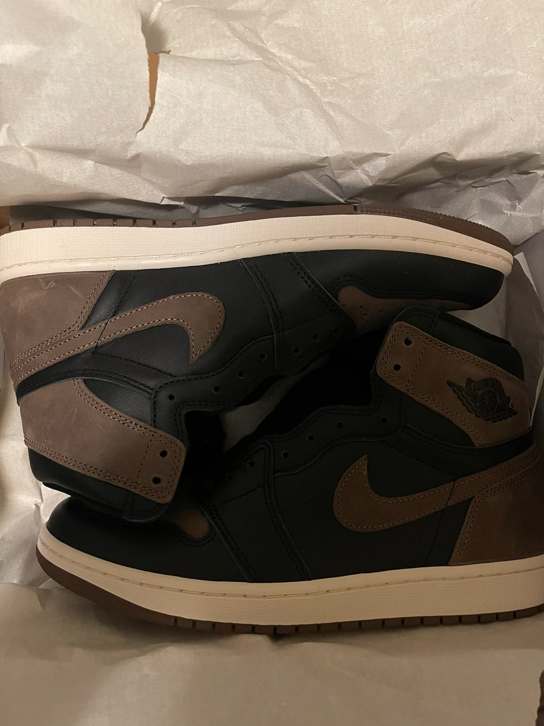 Jordan 1 Retro High OG Palomino US Men's 9.5