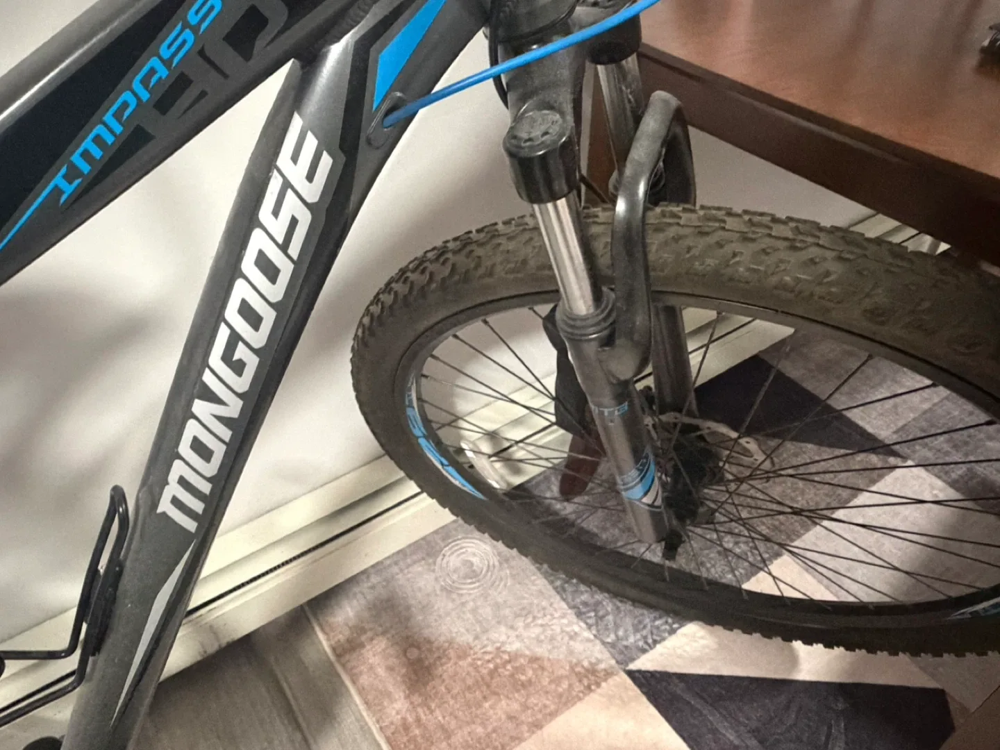 Mongoose Impasse Mountain Bike image indicator(4)