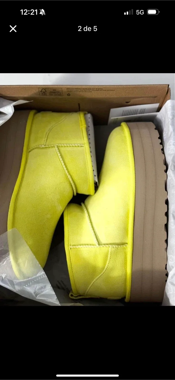 UGG Classic Ultra Mini Platform Yellow Size 9 image indicator(3)