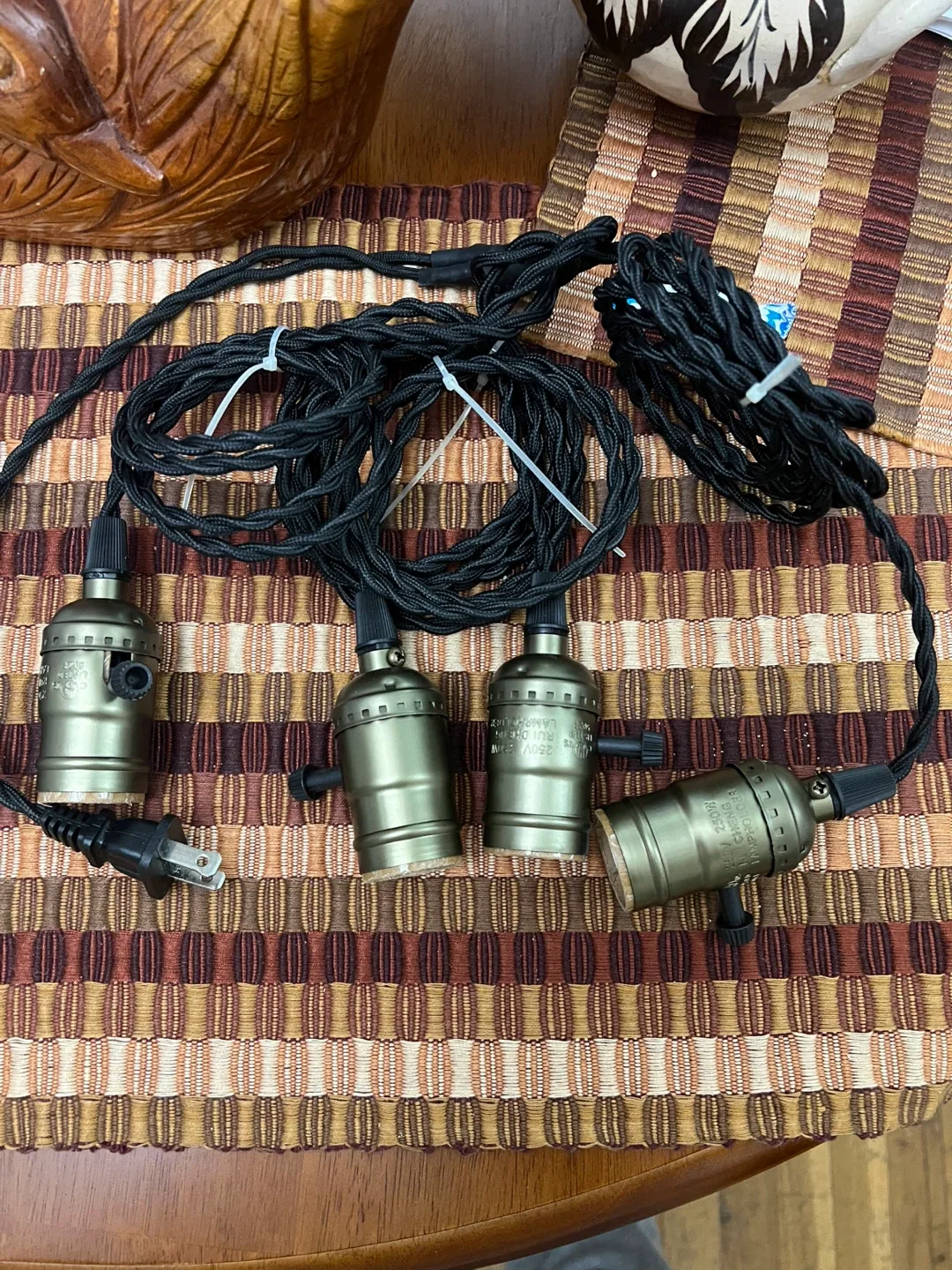 Vintage Style Lamp Sockets with Cords & Bulbs image indicator(2)
