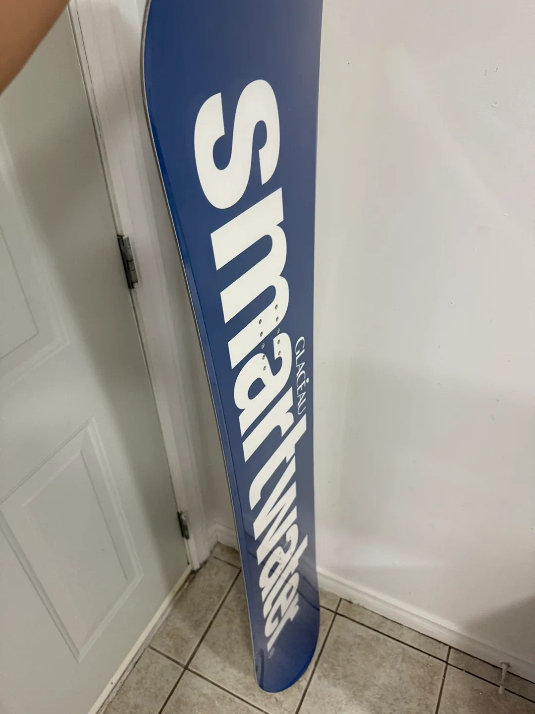 Smartwater Glaceau Snowboard image indicator(3)