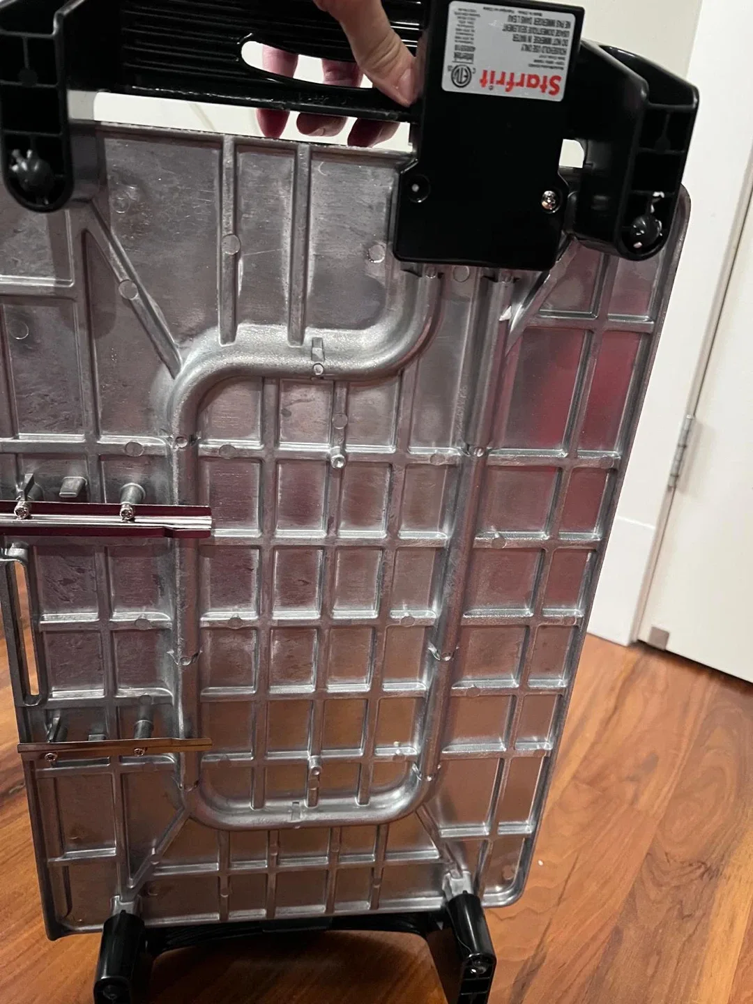 Starfrit The Rock Electric Griddle - Family Size image indicator(8)