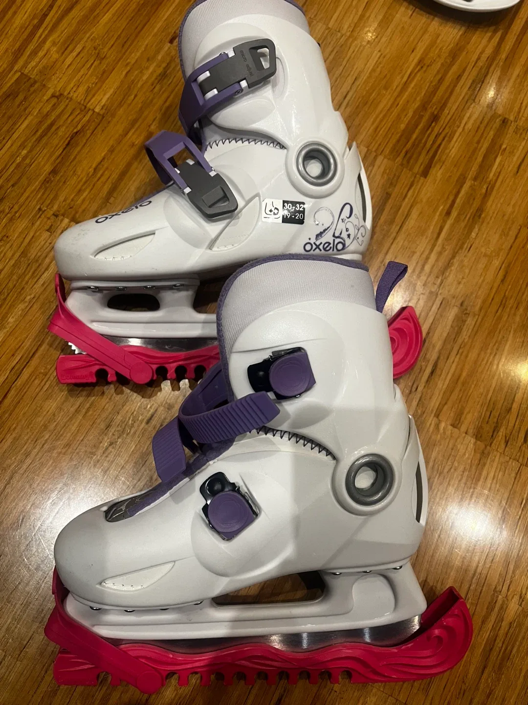 Oxelo Kids Adjustable Ice Skates Size 30-32 image indicator(2)