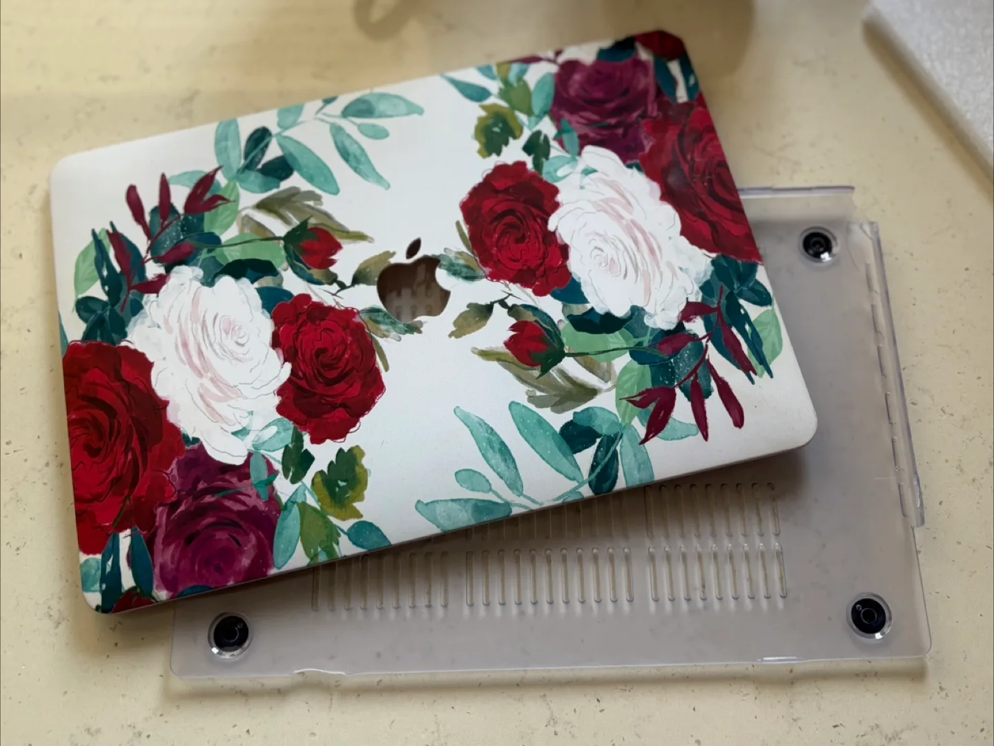 MacBook Pro 13” laptop cover ONLY image indicator(2)