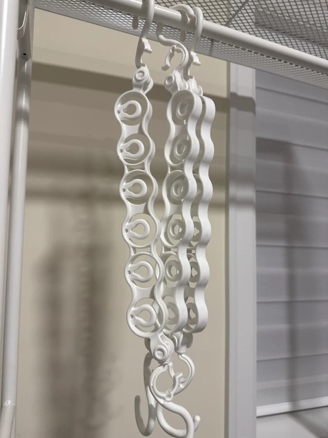 White Space Saving Clothes Hangers thumbnail