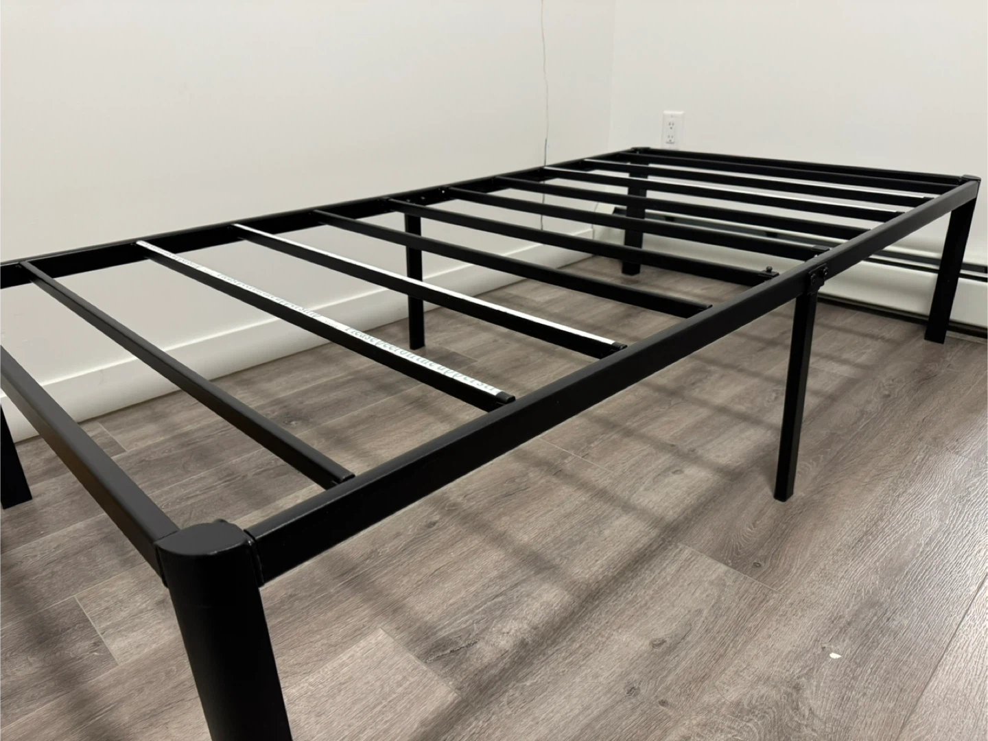Black Metal Bed Frame-Twin size - photo 2