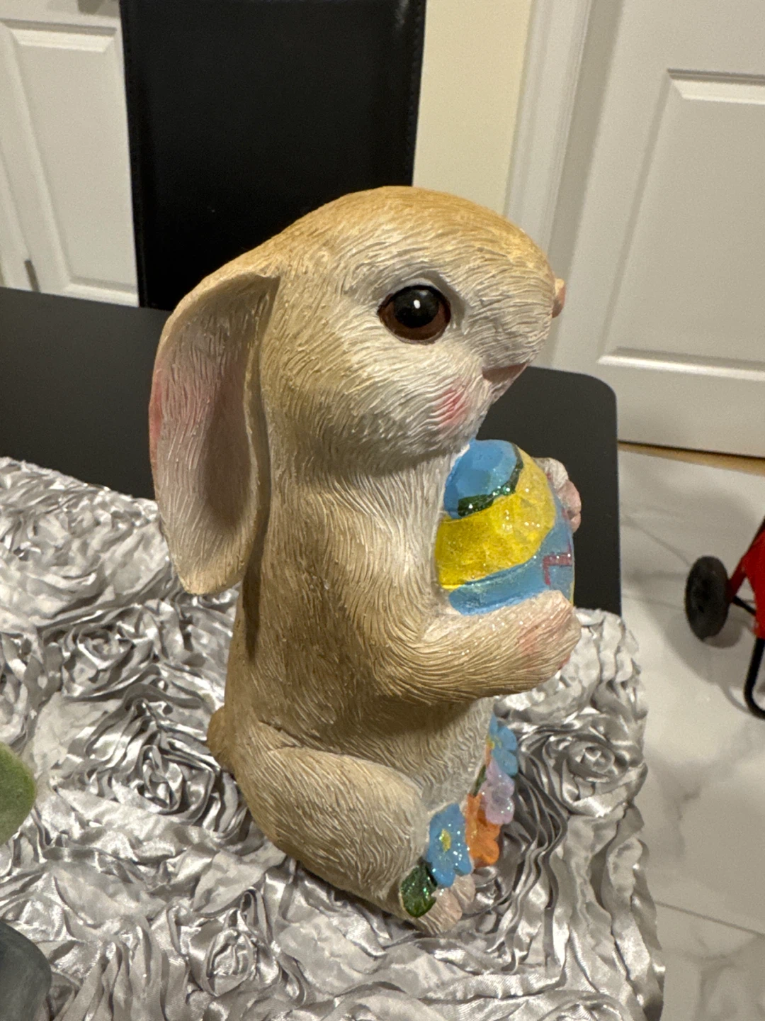 Easter Bunny Figurine with Egg - photo 4
