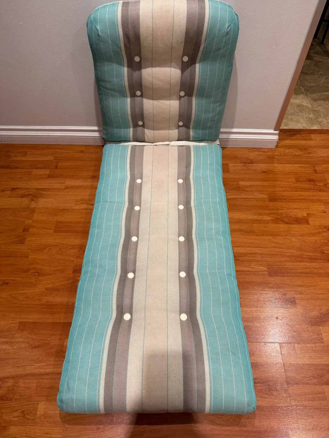 Outdoor Lounge Chair Cushion image indicator(5)