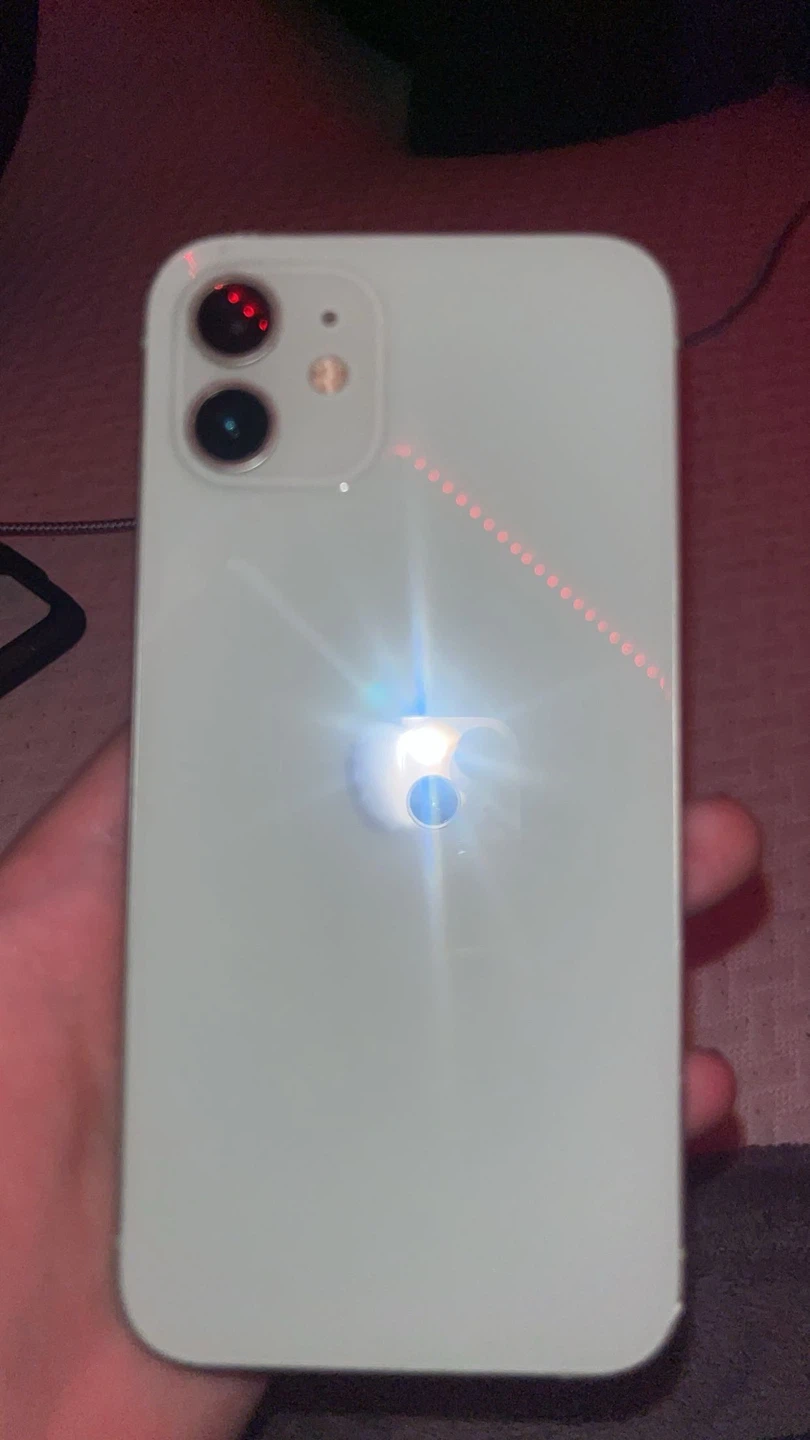 Apple iPhone 12 - White