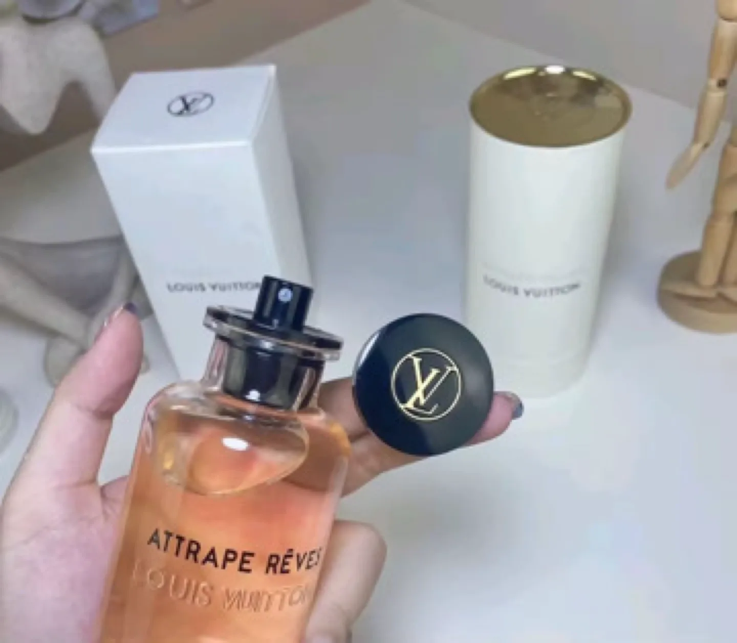 Louis Vuitton Rose Des Vents Perfume image indicator(3)