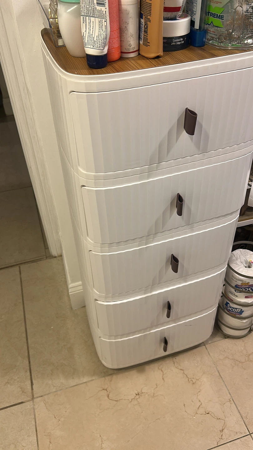White 5-Drawer Storage Dresser