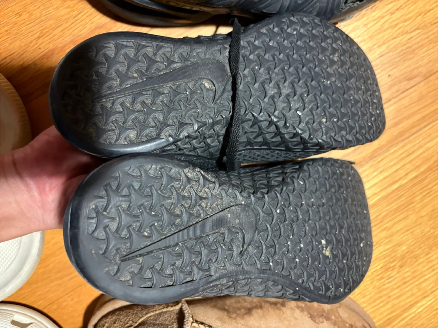 Nike Black Running Shoes - Size 5.5 (Women's) - photo 4