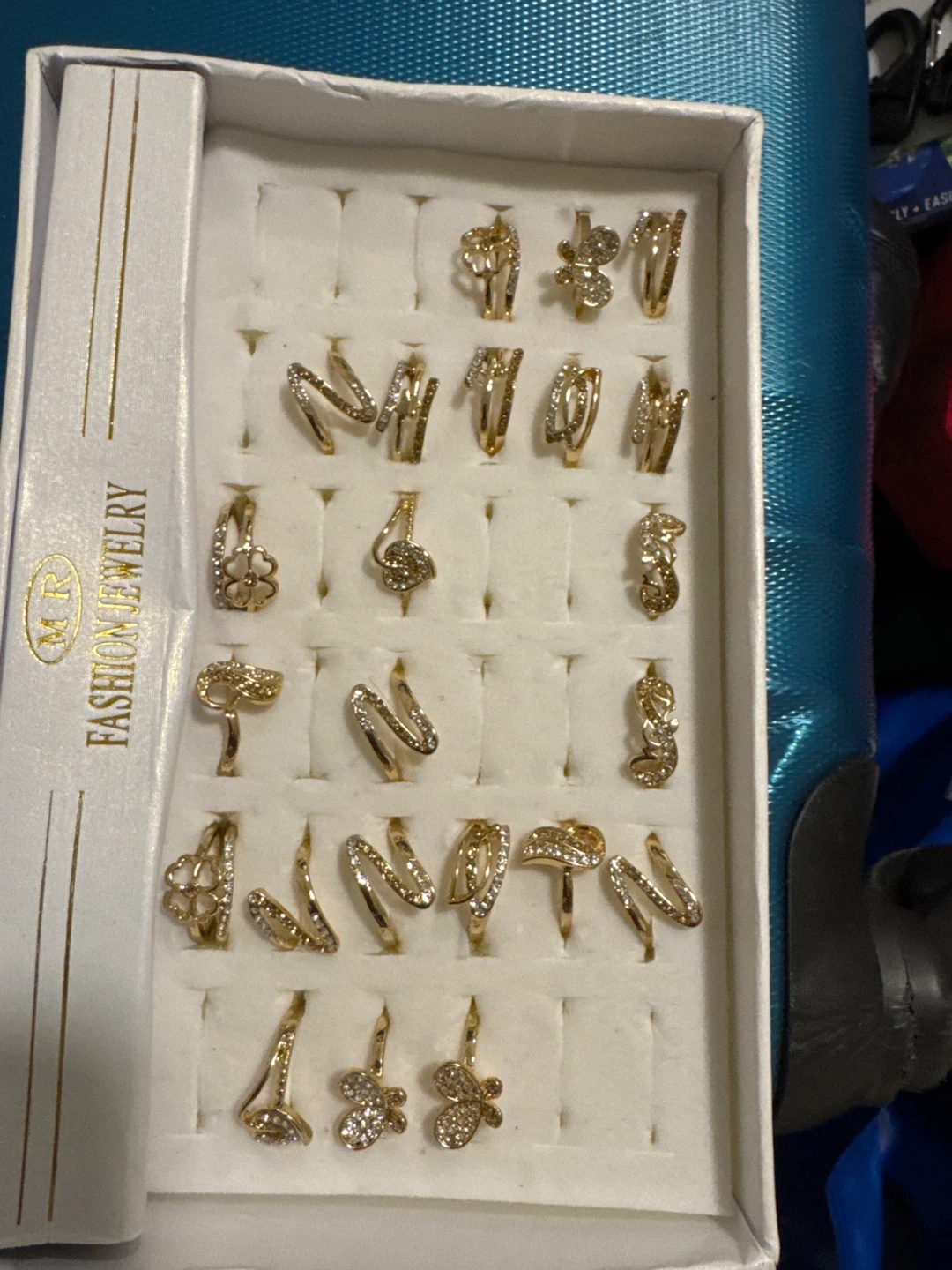 MR Fashion Jewelry Ring Set - Gold Tone