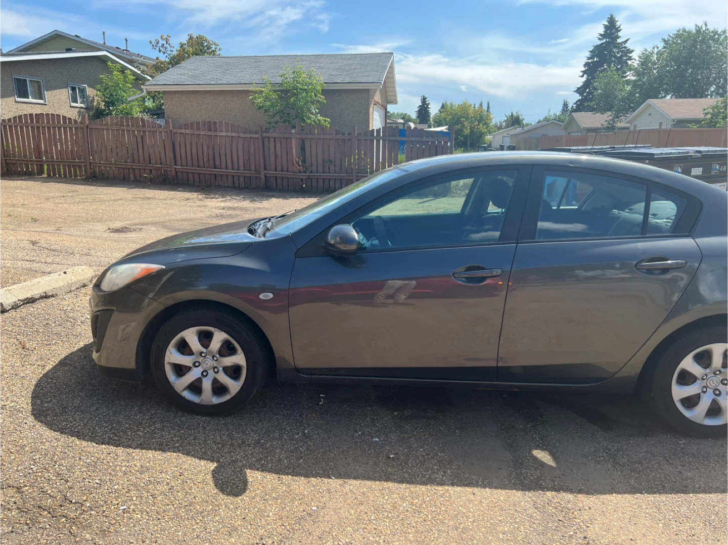 Mazda 3 Sedan - Grey - photo 4