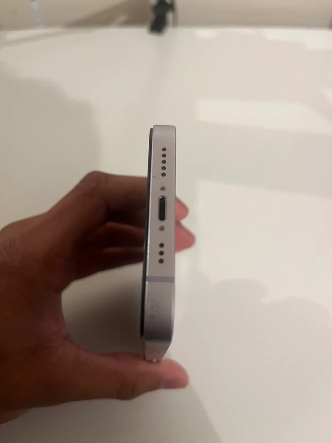 iPhone 14 Purple 128GB image indicator(3)