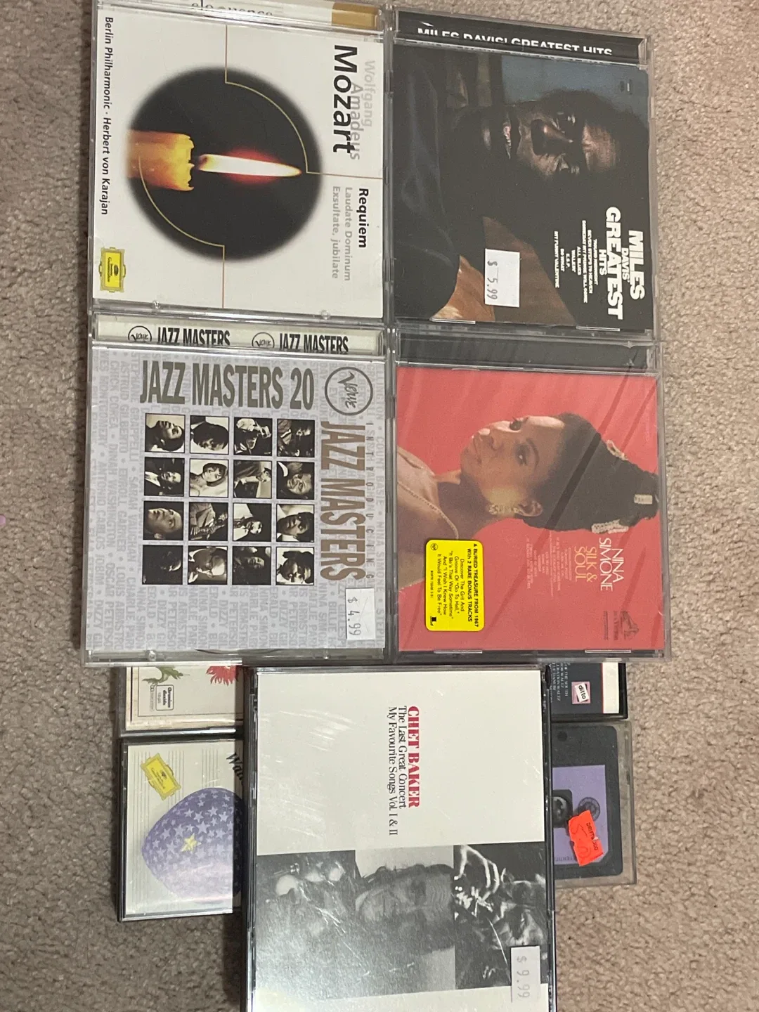 Music Cassettes & CDs image indicator(3)