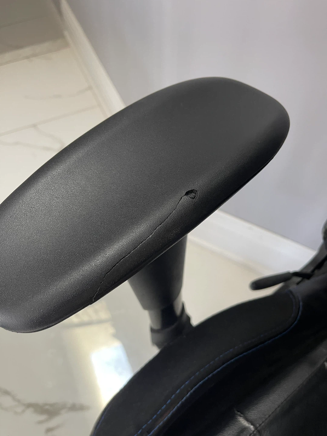 Dragonwar Gaming Chair - photo 2