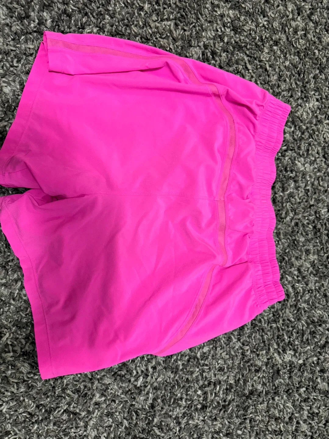 Lululemon Hotty Hot Shorts Pink Size 6 image indicator(2)