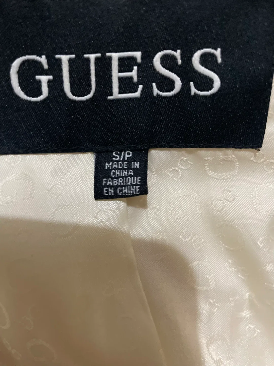 Guess Cream Peacoat - Size S image indicator(4)
