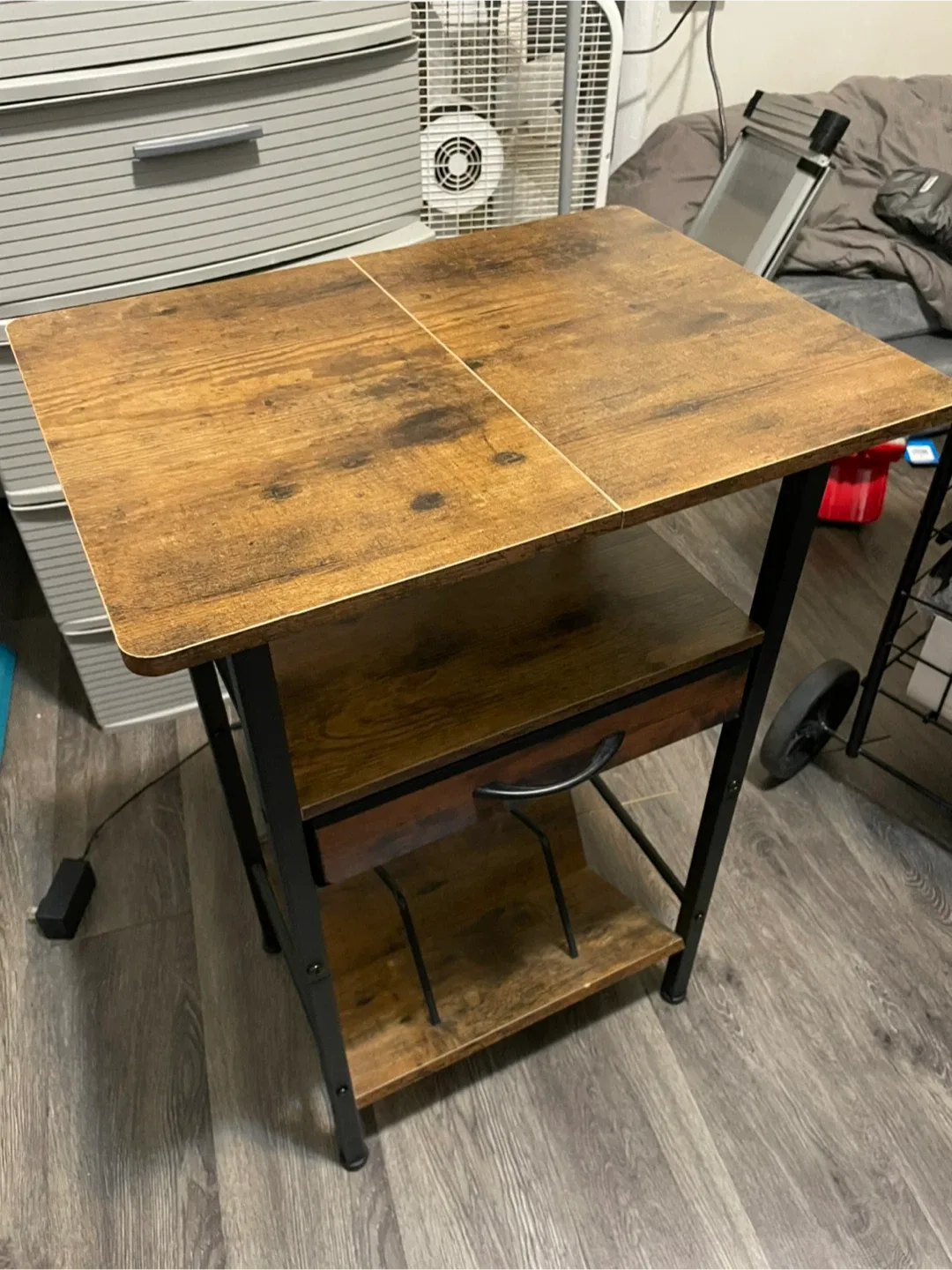 Brown Wood & Metal Side Table image indicator(3)